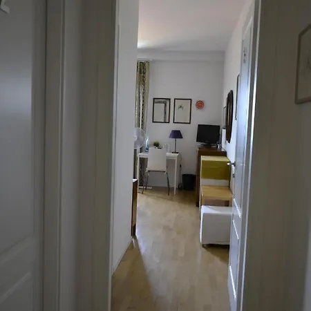 לינה וארוחת בוקר Osimo B&B