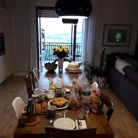 לינה וארוחת בוקר Osimo B&B 3*