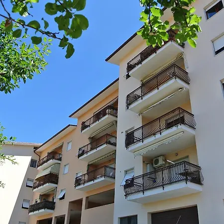 לינה וארוחת בוקר Osimo B&B 3*